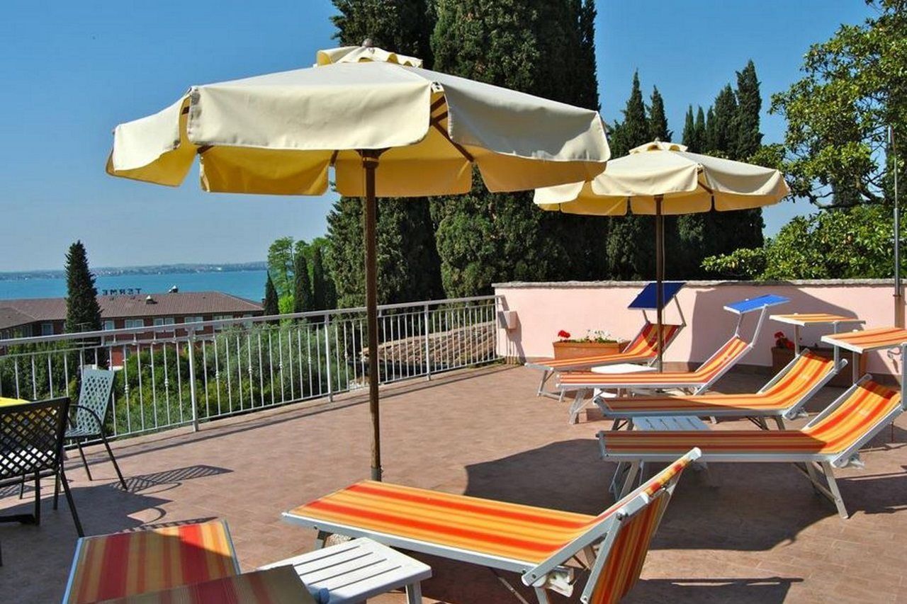 Hotel Meridiana Sirmione Exterior foto